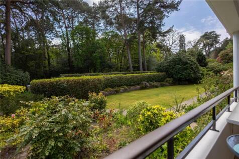 Beach Road, Branksome Park, Poole, Dorset, BH13
