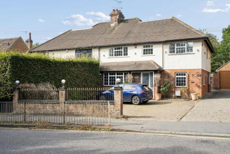 Chenies Road, Chorleywood, Rickmansworth, WD3