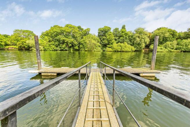 Pontoon