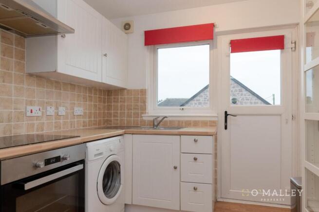 Kitchen 3.jpg