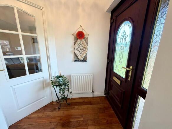 3 bed Detached Bungalow for sale Image 7