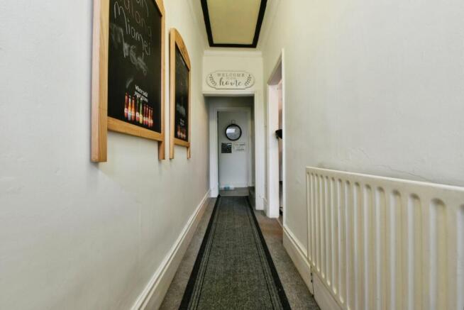 2 bed Terraced for sale Image 11