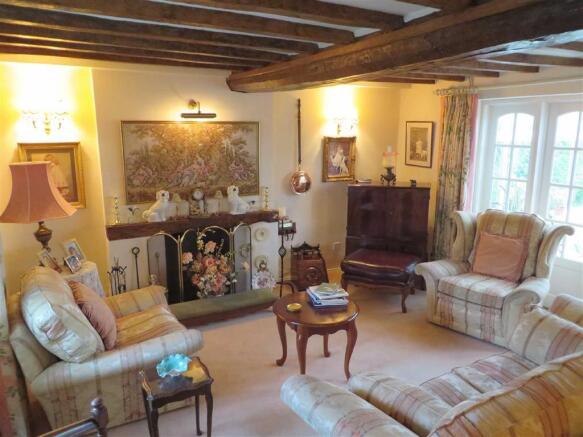 SITTING ROOM