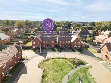 Claude Eliot Way, Tiddington, CV37