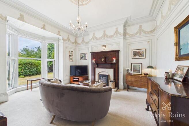 3 bed Detached for sale Image 4