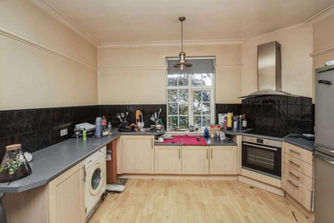 Flat 16 Astra Court East, Astra Close, Hornchurch, Essex, RM12 5NJ