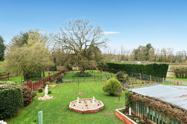 0.33acre Back Garden