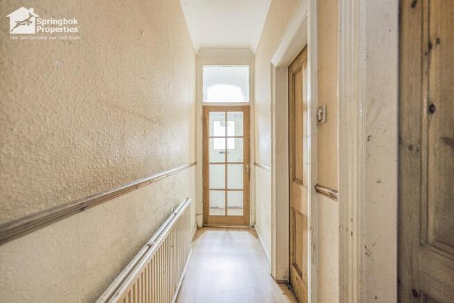 2 bed Terraced for sale Image 5