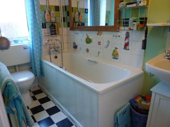 Photo 6