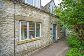 13, Park Place, Swindon SN6 6NT