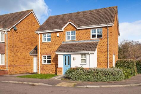 Midland Way, Henlow, SG16