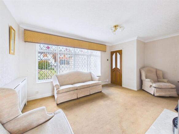 Spring Lane, Whittington photo 4