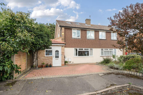 Saxon Road, Walton-on-Thames, KT12