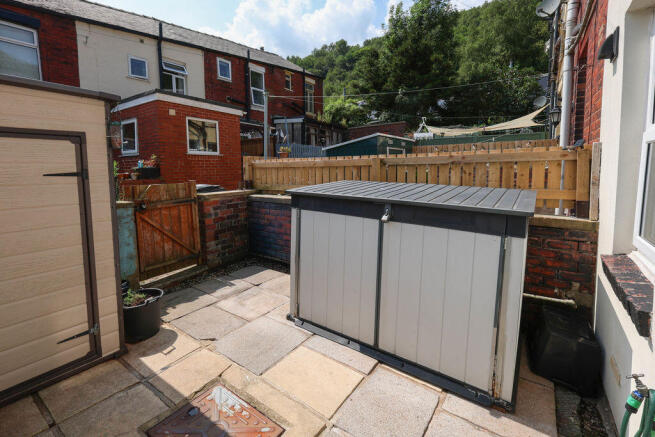2 bed Terraced for sale Image 11