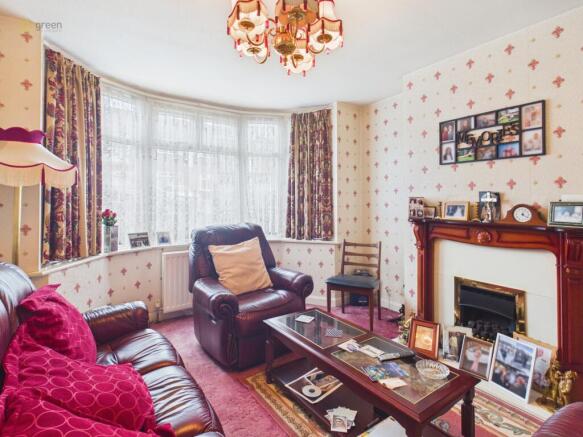 cam05459g0pr0162still017