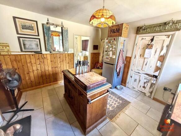 Kitchen 1