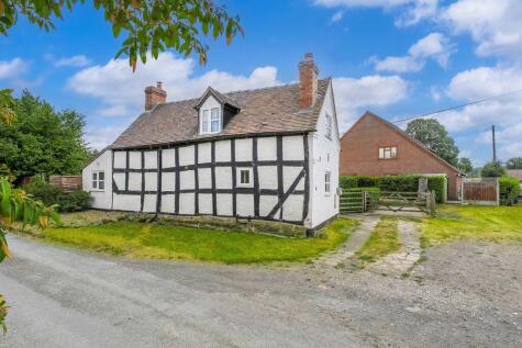 East Wall, Much Wenlock