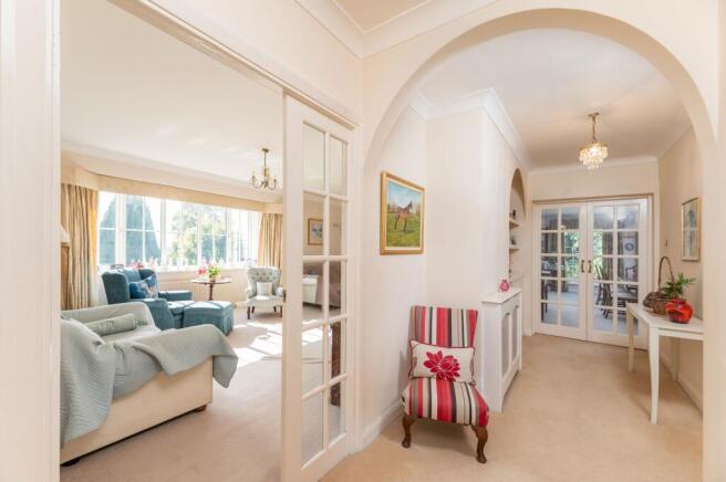 4 bed Detached for sale Image 9