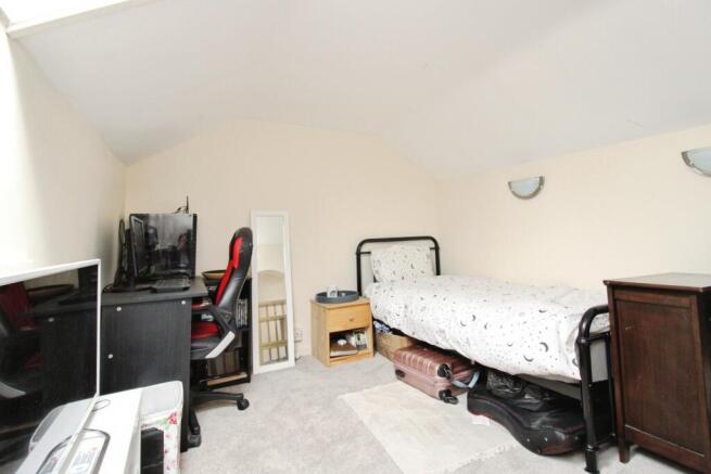 2 bed Terraced for sale Image 9