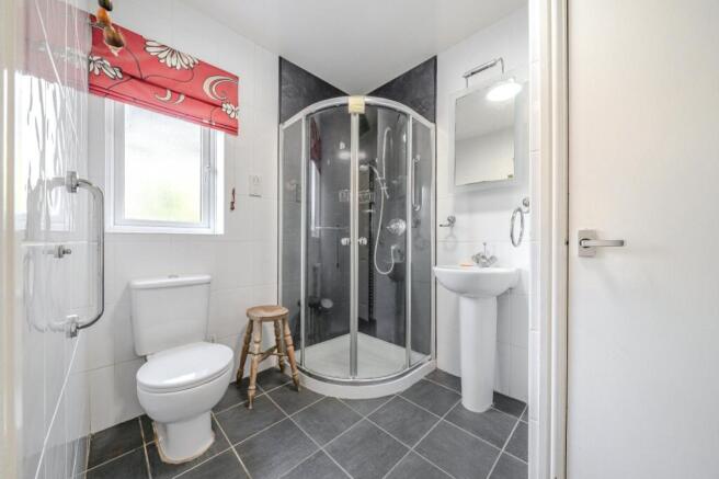 2 bed Bungalow for sale Image 6
