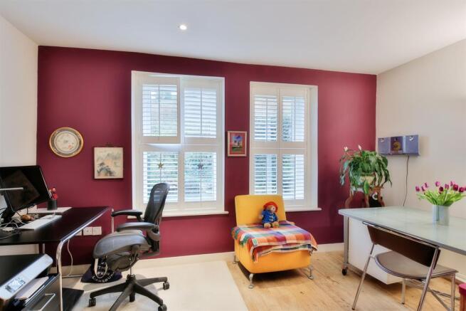 Bedroom 3 / Office