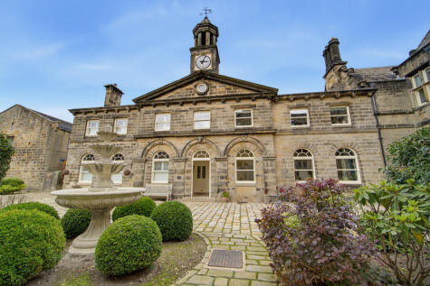Moor Park, Harrogate, HG3