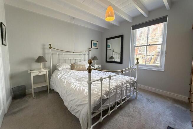 3 bed Semi-Detached for sale Image 7