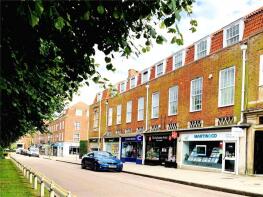 Flat 8, 14 Windsor House, Howardsgate, Welwyn Garden City AL8 6DJ
