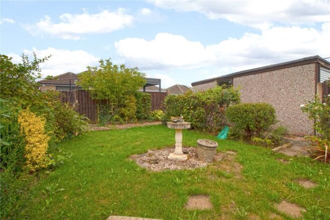 2 bed Bungalow for sale Image 7