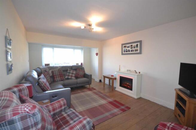 Parkfield Road Sitti