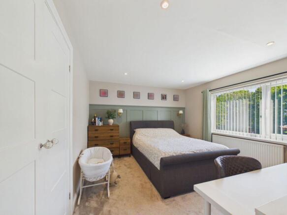 3 bed Detached for sale Image 8