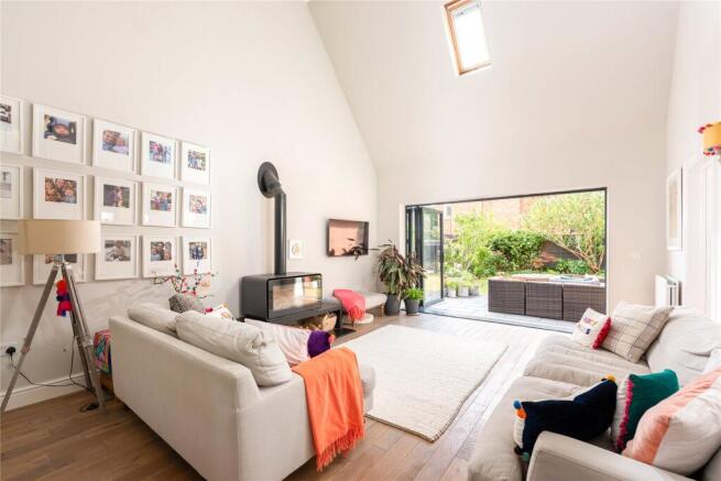 Sitting/Dining Room