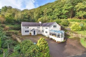 Nant Bach, Nant Uchaf Road, Llanfairtalhaiarn LL22 8SU