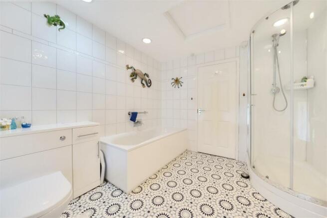 Bathroom one angle 2.jpg