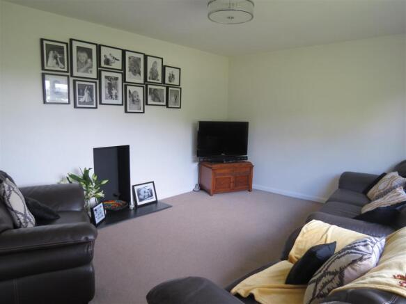 Lounge: