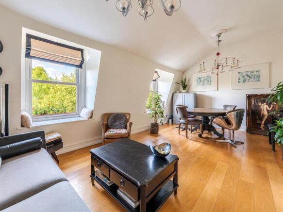 Bright High Ceilings 3 m Living and Dining Room.jp