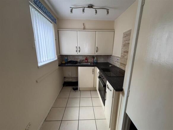 Bronwydd, Birchgrove, SWANSEA photo 3