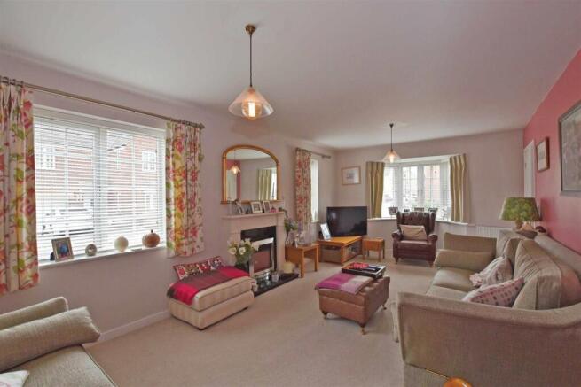Sycamore Close, Kings Cliffe photo 4