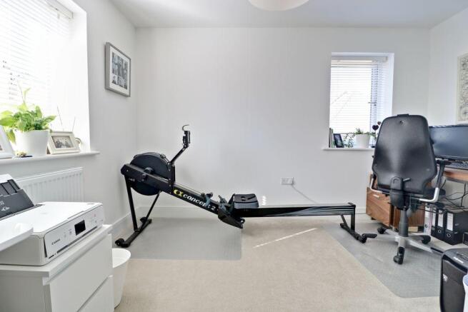 Bedroom 2 (Double)