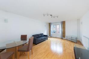 Flat 17, 12 Lion Court, Shand Street, London SE1 2EP