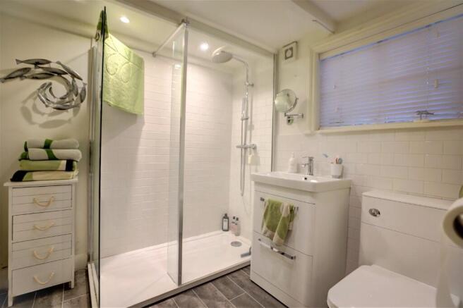 2 bed Cottage for sale Image 9