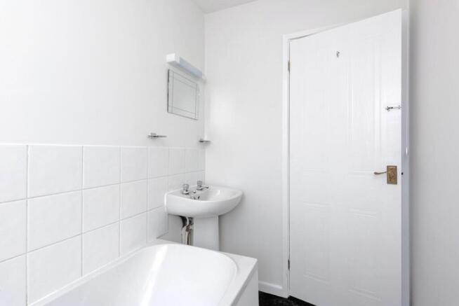 5 Hoylake Drive, Warmley, Bristol BS30 8GS-9.jpg