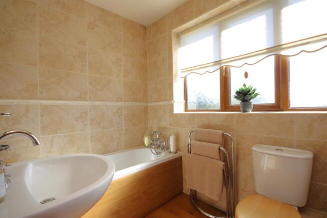 HOUSE BATHROOM