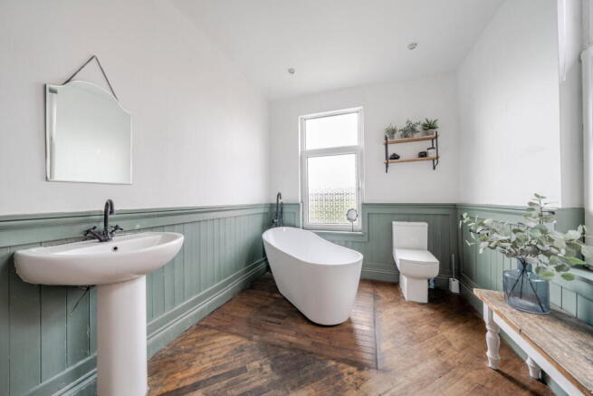 2 bed Terraced for sale Image 12