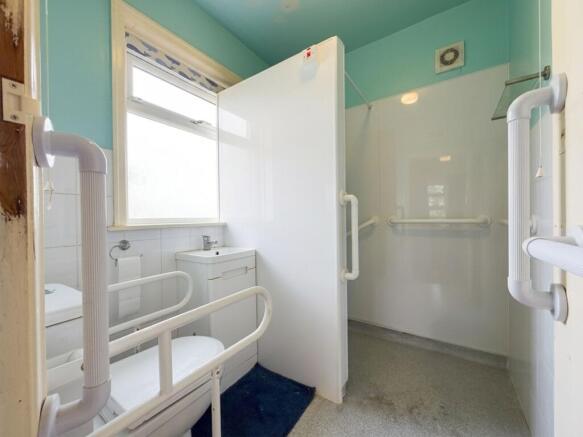 3 bed Semi-Detached for sale Image 10