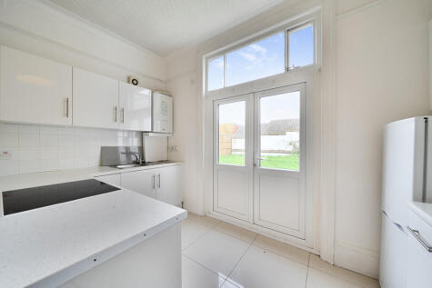 Essex Grove, London
