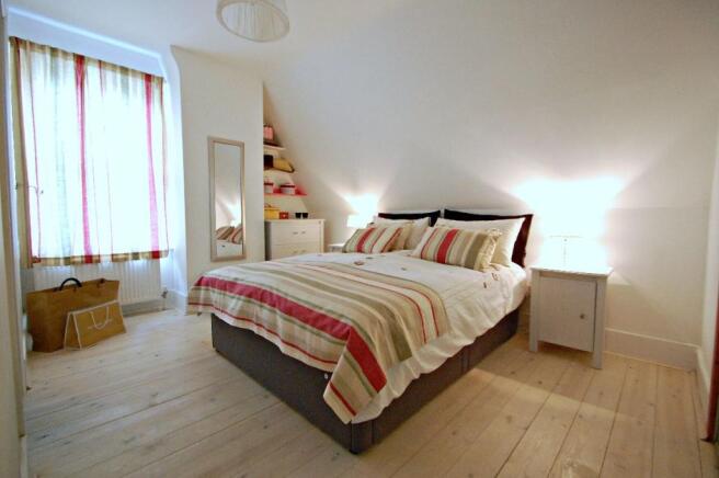 Photo 9