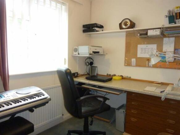 Photo 12