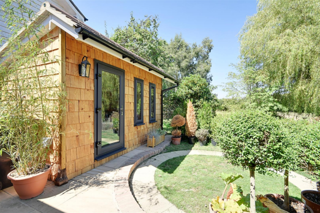 Summerhouse / Workshop