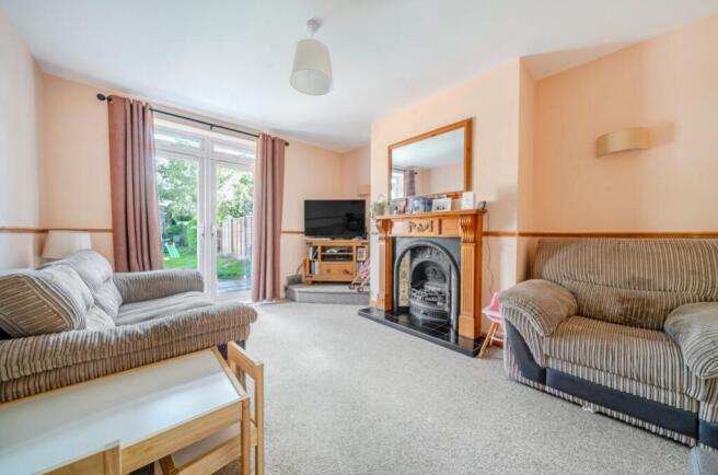 1359676-15-68dafc7b186f5